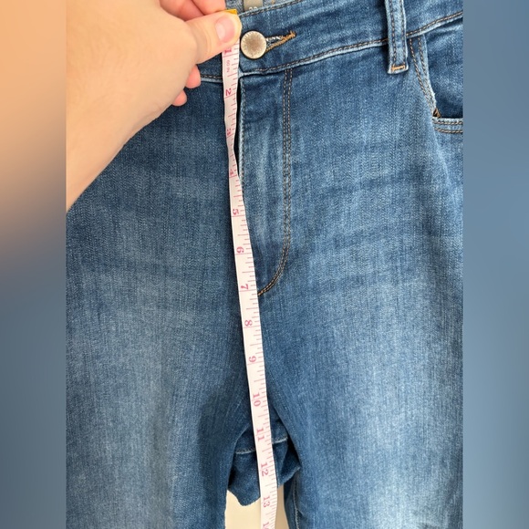 DL1961 Mara Straight Mid Rise Instasculpt™ Ankle Jeans Size 33 - Picture 8 of 9